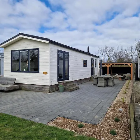 Recreatiepark De Watersnip Apartment *