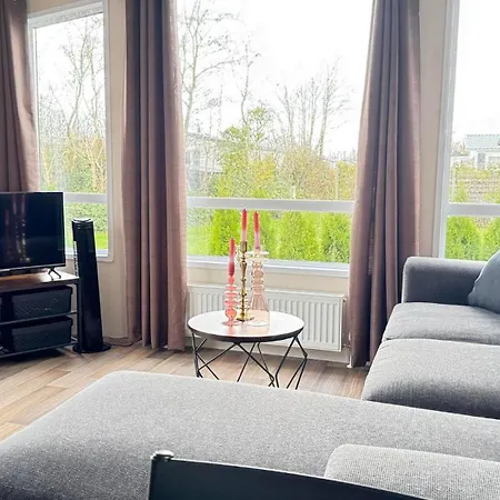 Apartment Recreatiepark De Watersnip *
