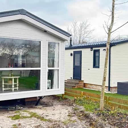 Apartment Recreatiepark De Watersnip *