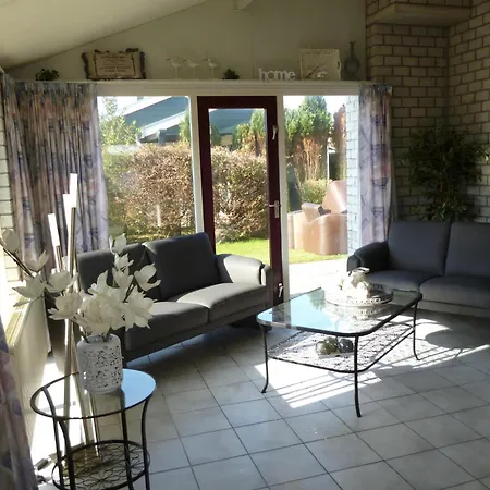 Apartment Recreatiepark De Watersnip